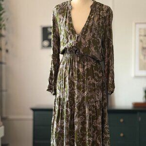 Zara Green Long-sleeved Midi Dress